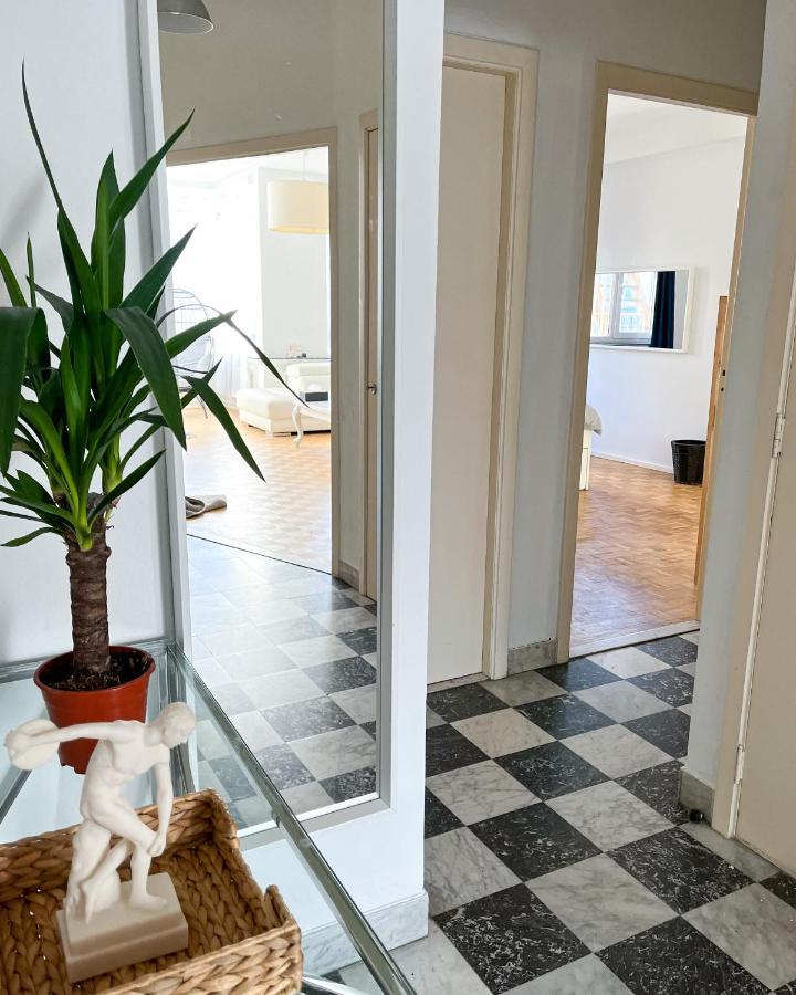 Cosy Two Bedroom Apartment In บรัสเซลส์ ภายนอก รูปภาพ